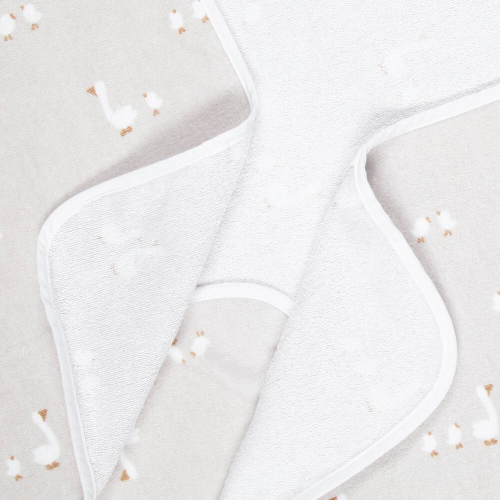 Mayoral Newborn-Grey Hooded Towel with White Duck Print (86cm) | Childrensalon