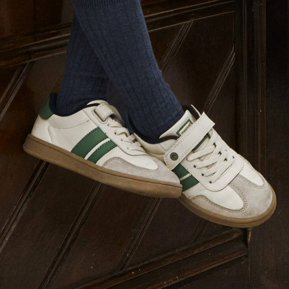 Mayoral-Кроссовки кремово-зелёные в стиле T-toe | Childrensalon