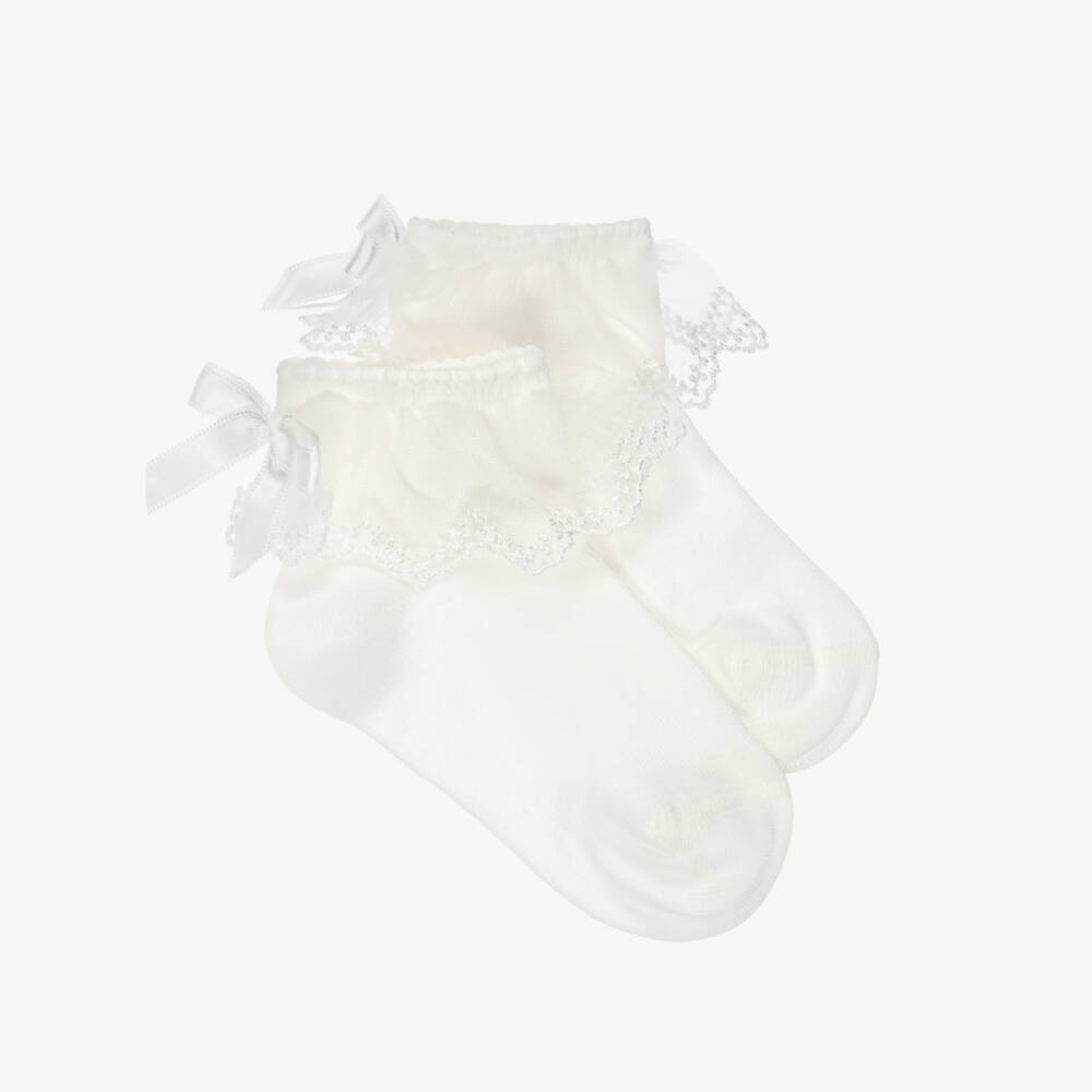 Meia Pata-Girls Ivory Ankle Socks with Lace Frill | Childrensalon