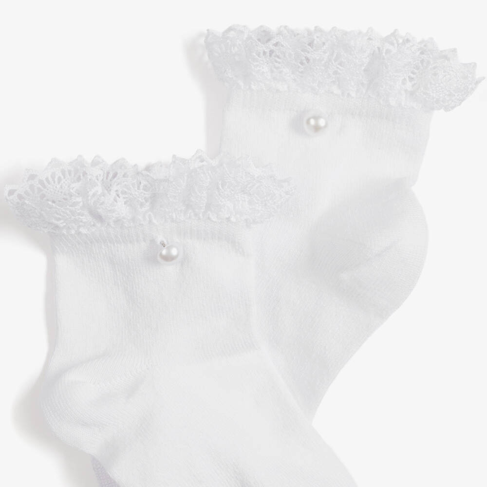 Meia Pata-Girls White Ankle Socks with Lace Trim | Childrensalon
