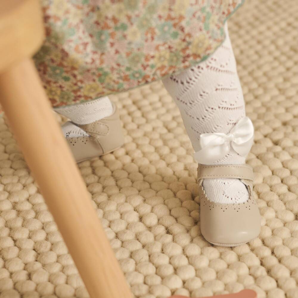 Meia Pata-Girls White Cotton Knit Tights with Hearts & Satin Bow | Childrensalon