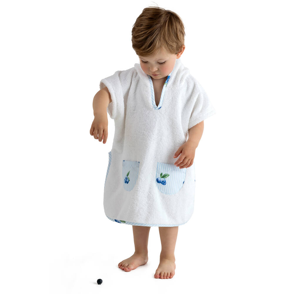 Meia Pata-White Cotton Blueberry Print Poncho Towel | Childrensalon