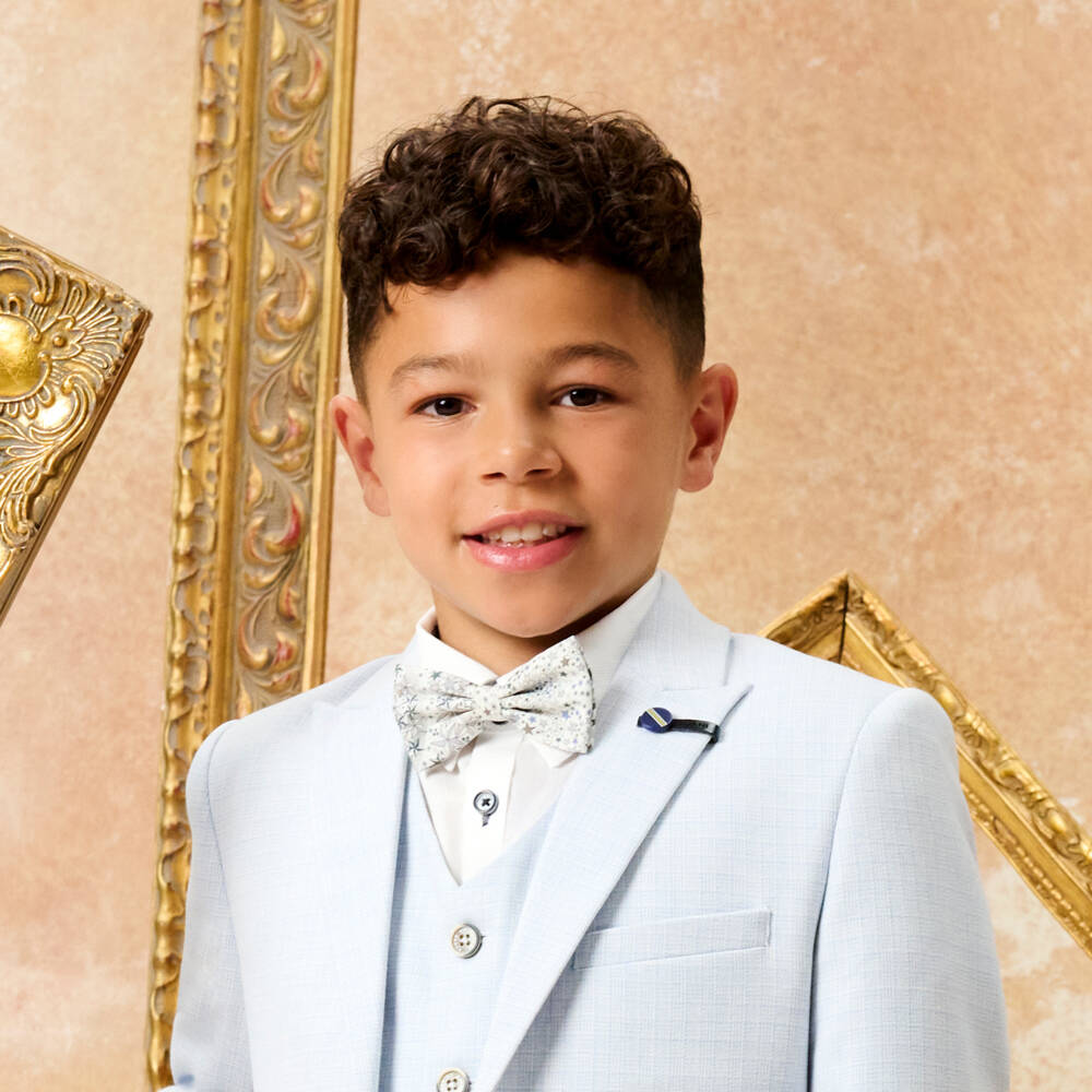 Milledeux-Boys Ivory Star Print Bow Tie (10cm) | Childrensalon