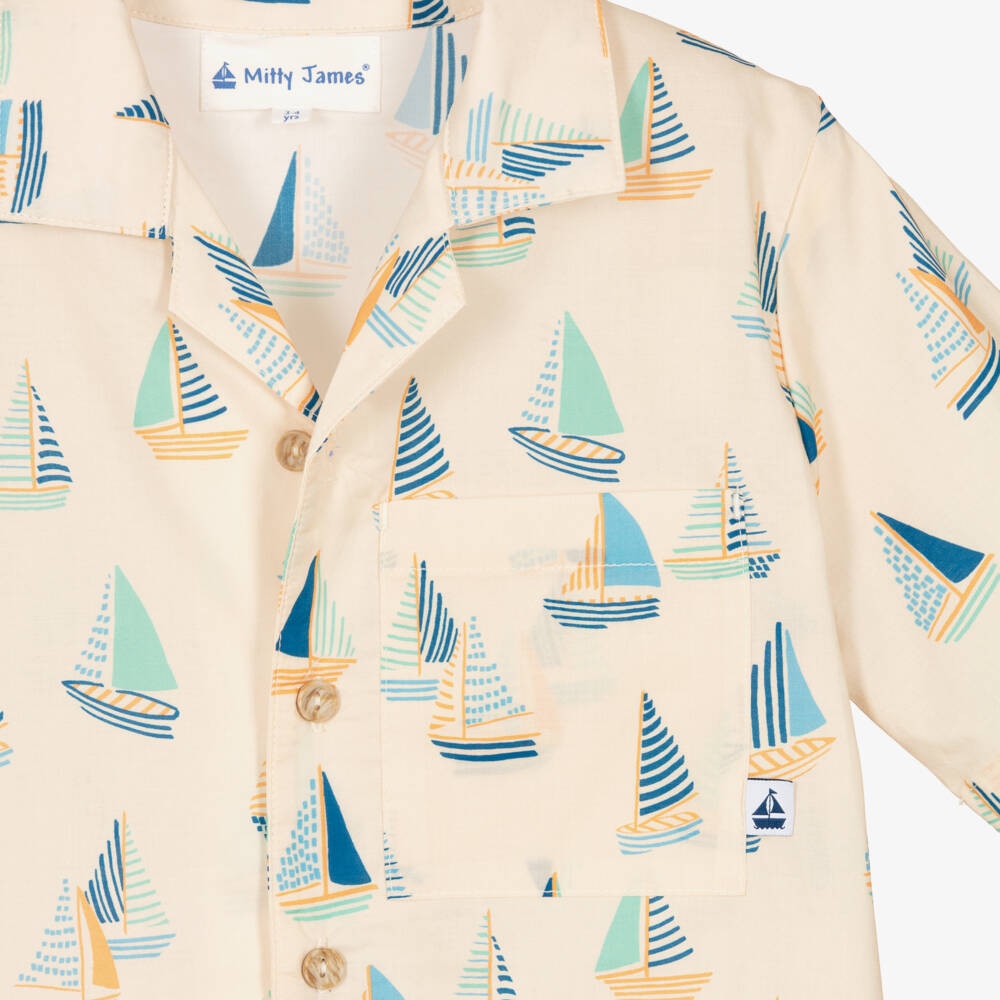 Mitty James-قميص أولاد بطبعة قوارب قطن لون بيج | Childrensalon