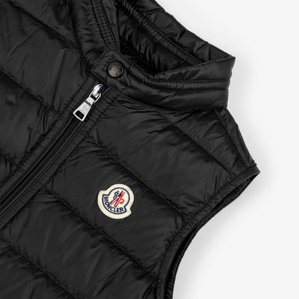Moncler Enfant-Жилет пуховик с наполнителем Gui черный для мальчиков | Childrensalon