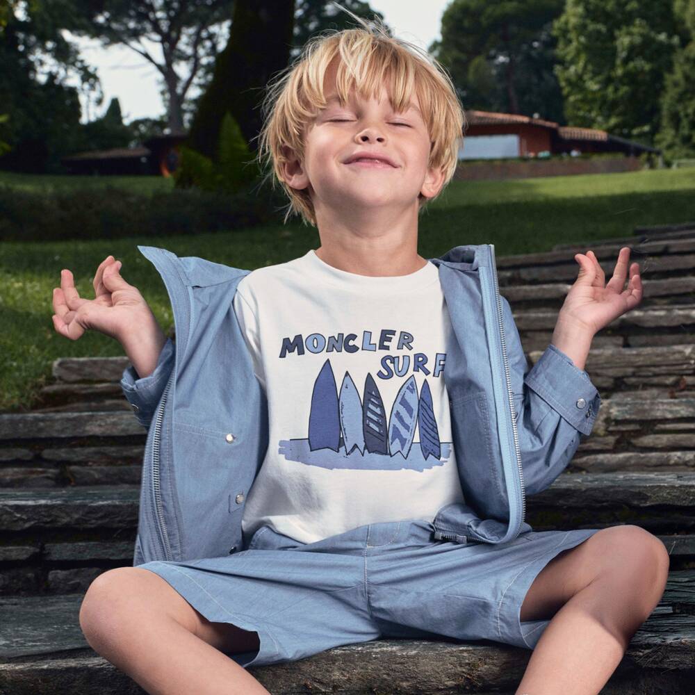 Moncler Enfant-Boys Blue Bermuda Shorts with Cargo Pockets | Childrensalon