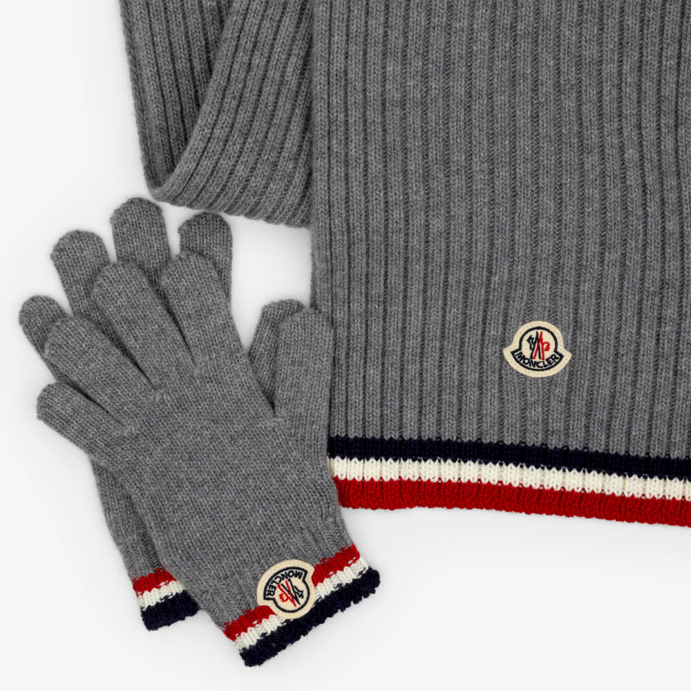Moncler Enfant-Boys Grey Wool Gloves & Scarf Set | Childrensalon