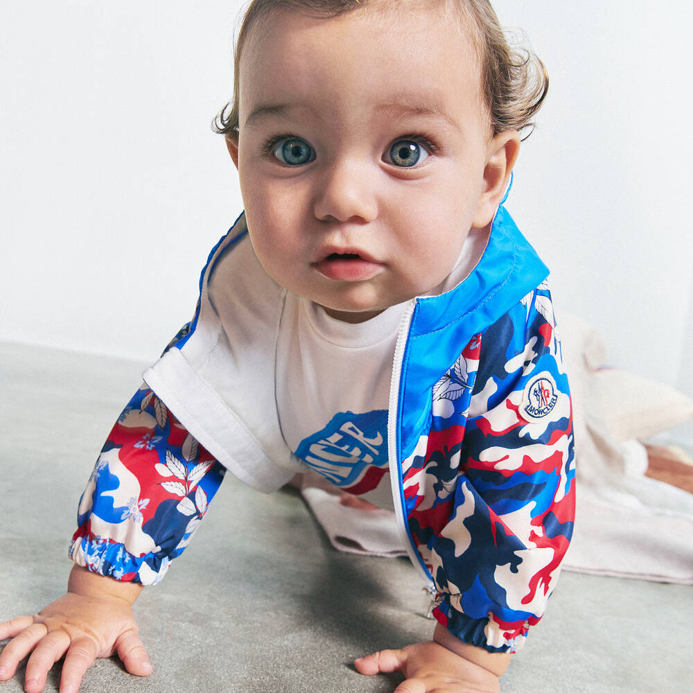 Moncler Enfant-Boys White Cotton Logo T-Shirt | Childrensalon