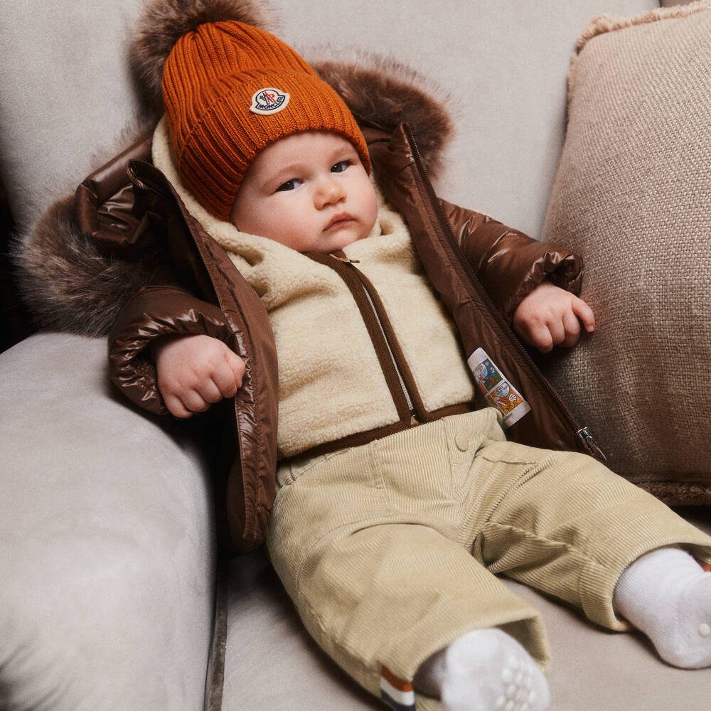 Moncler Enfant-جاكيت بهودي K2F مبطن بالريش لون بني | Childrensalon