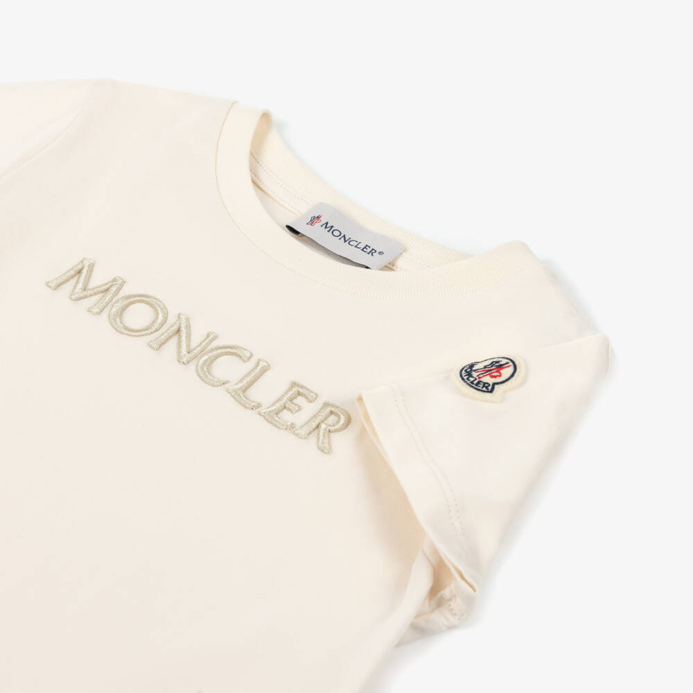 Moncler Enfant-Футболка кремовая хлопковая с вышитым логотипом для девочек | Childrensalon