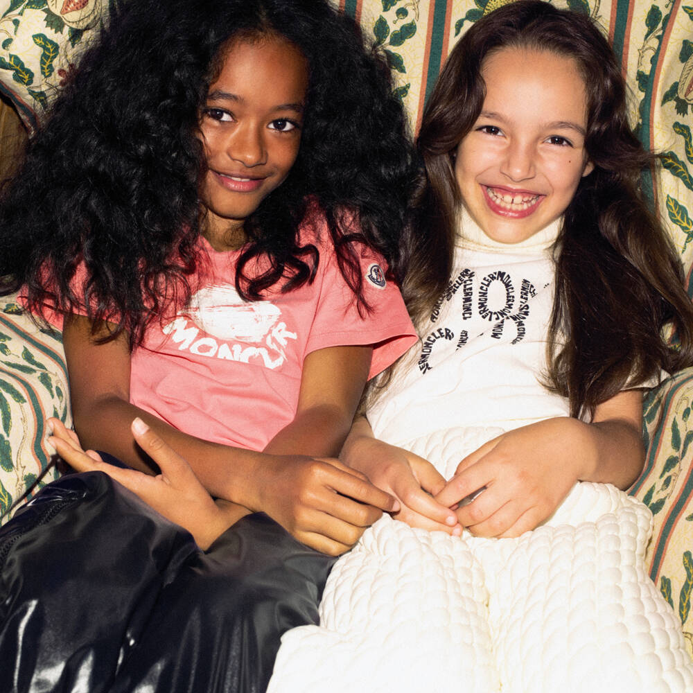 Moncler Enfant-Teen Girls Pink Logo Print Cotton T-Shirt | Childrensalon