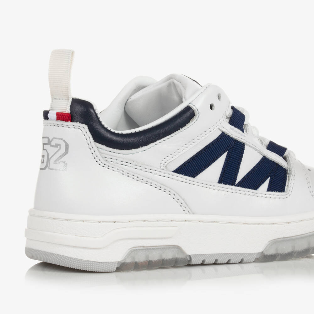 Moncler Enfant-حذاء رياضي بأربطة جلد لون أبيض | Childrensalon