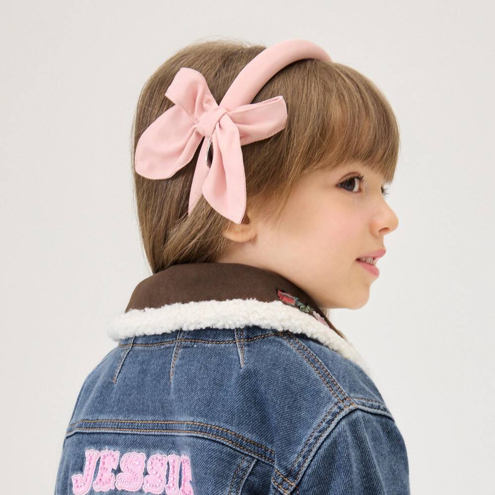 Monnalisa-Girls Pink Bow Hairband with Silver Logo Charm | Childrensalon