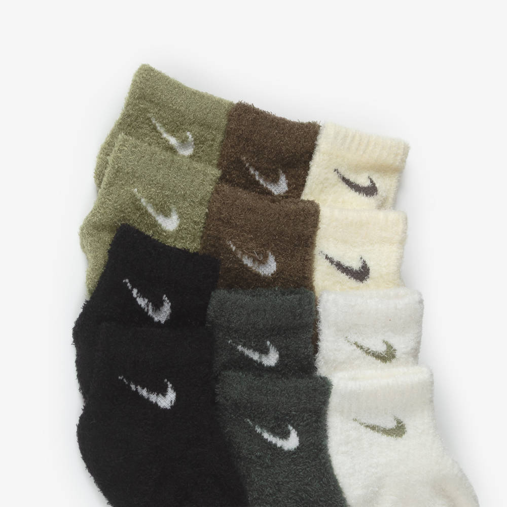 Nike-Boys Green Fluffy Ankle Socks (6 Pack) | Childrensalon