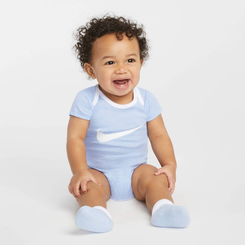 Nike-طقم أفارول قطن لون أزرق فاتح للأولاد الرضع | Childrensalon