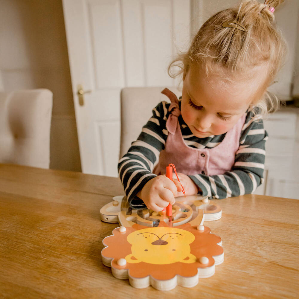 Orange Tree Toys-Lion Magnetic Maze Toy (29cm) | Childrensalon