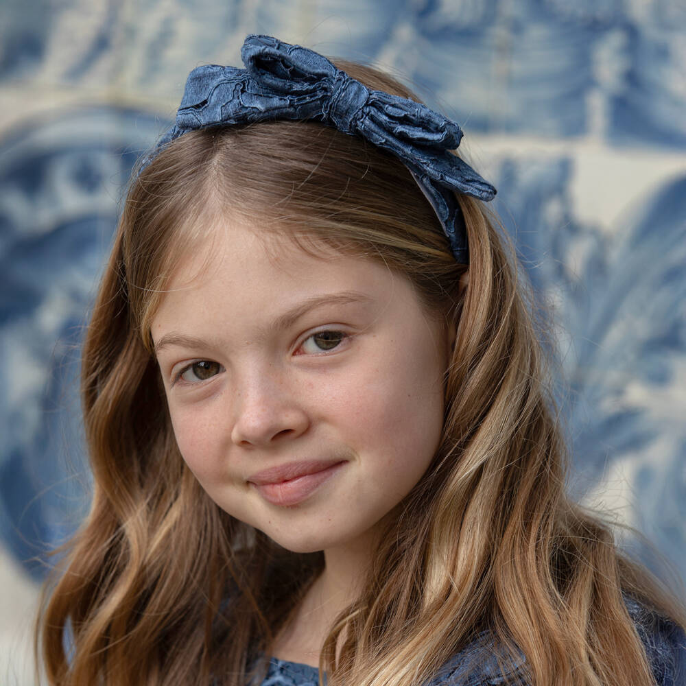 Patachou-Girls Blue Lace Bow Hairband | Childrensalon