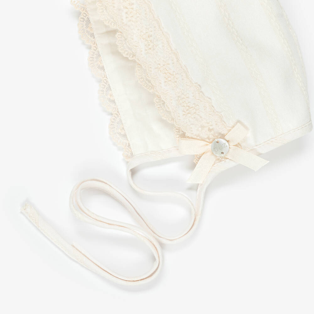 PAZ Rodríguez-Ivory Baby Bonnet with Lace Trim | Childrensalon