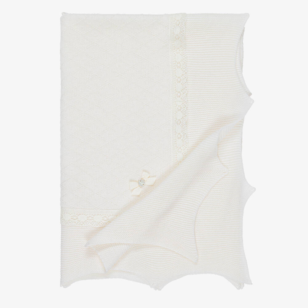 PAZ Rodríguez-Ivory Baby Shawl with Lace Trim (100cm) | Childrensalon