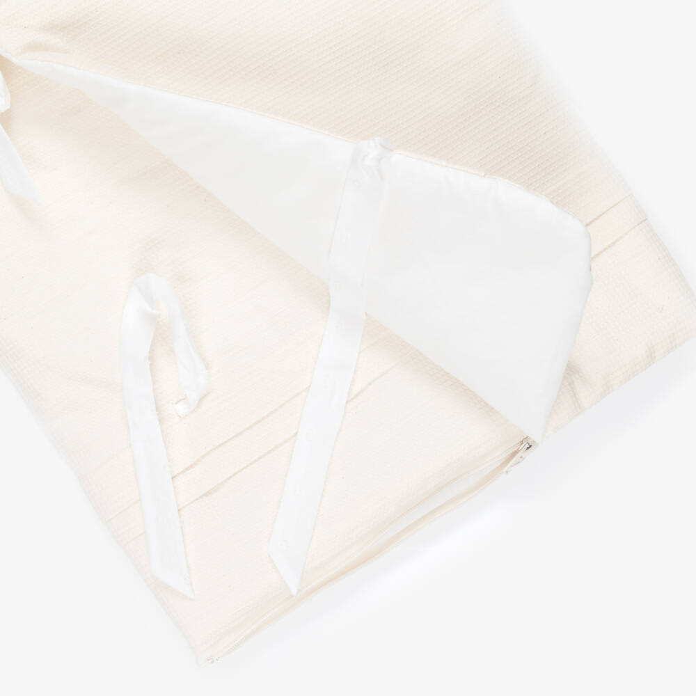 PAZ Rodríguez-Ivory Textured Cotton Baby Nest (68cm) | Childrensalon