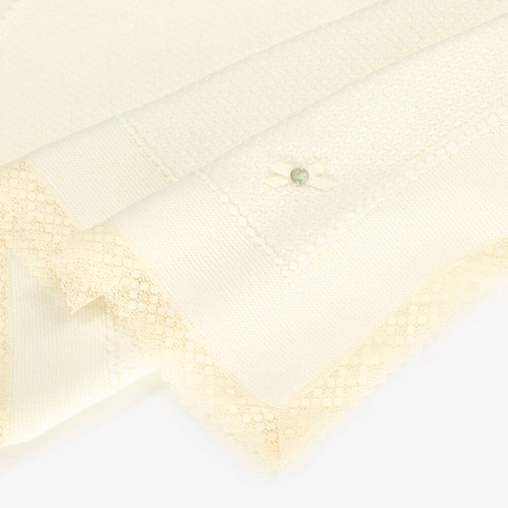 PAZ Rodríguez-Ivory Wool Baby Shawl with Lace Trim (100cm) | Childrensalon
