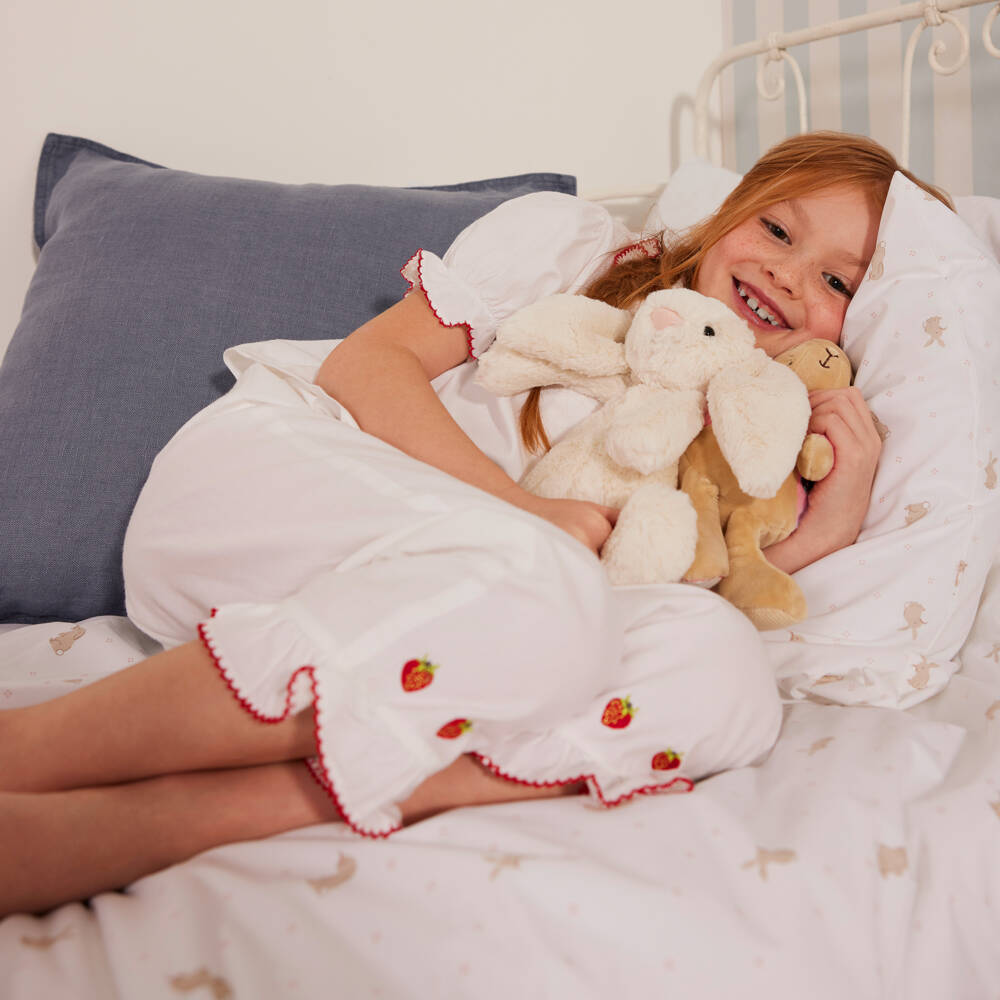 Peter Rabbit™ by Childrensalon-Girls White Embroidered Strawberry Cotton Pyjamas | Childrensalon