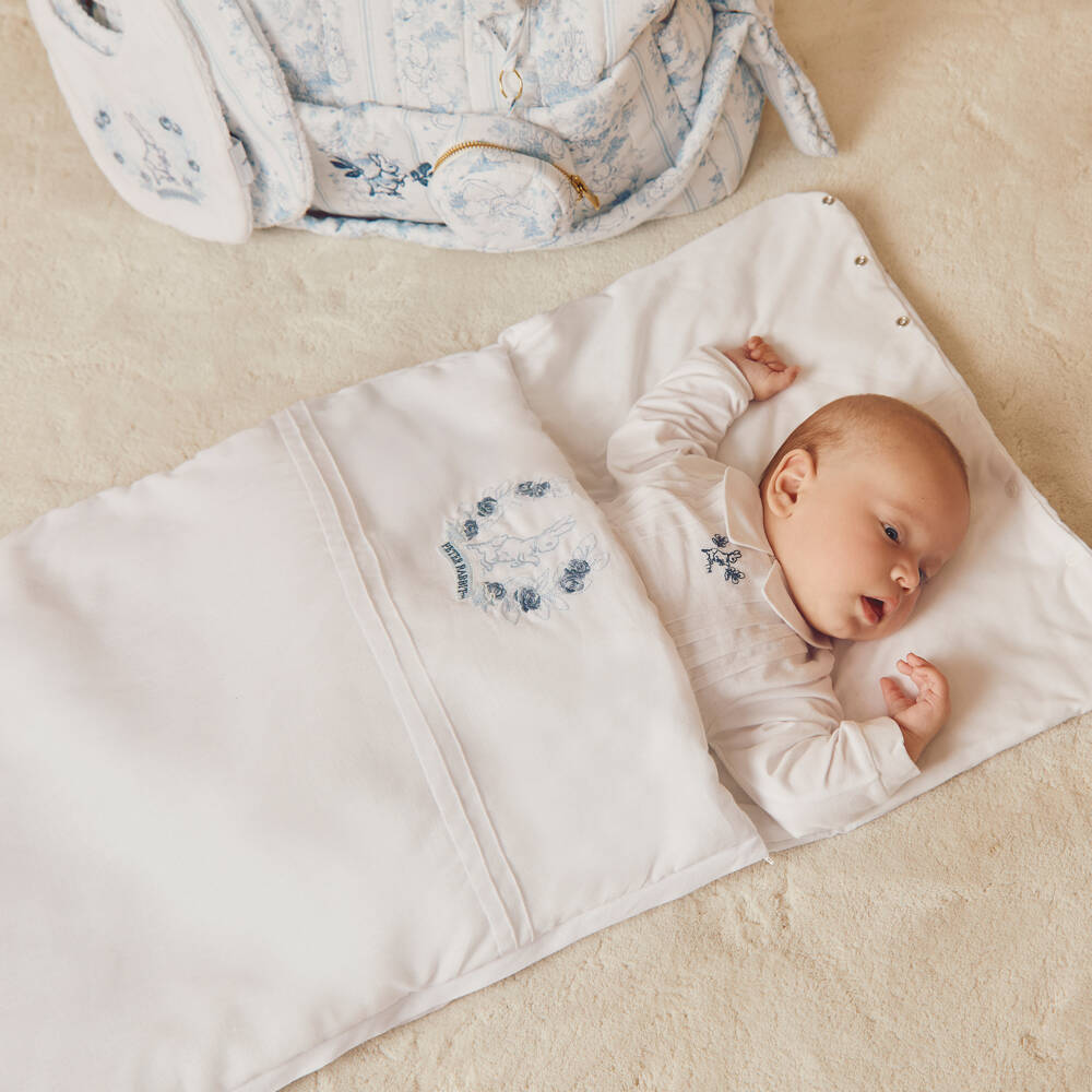 Peter Rabbit™ by Childrensalon-طقم بيبي غرو وقبعة مخصص قطن لون أبيض | Childrensalon