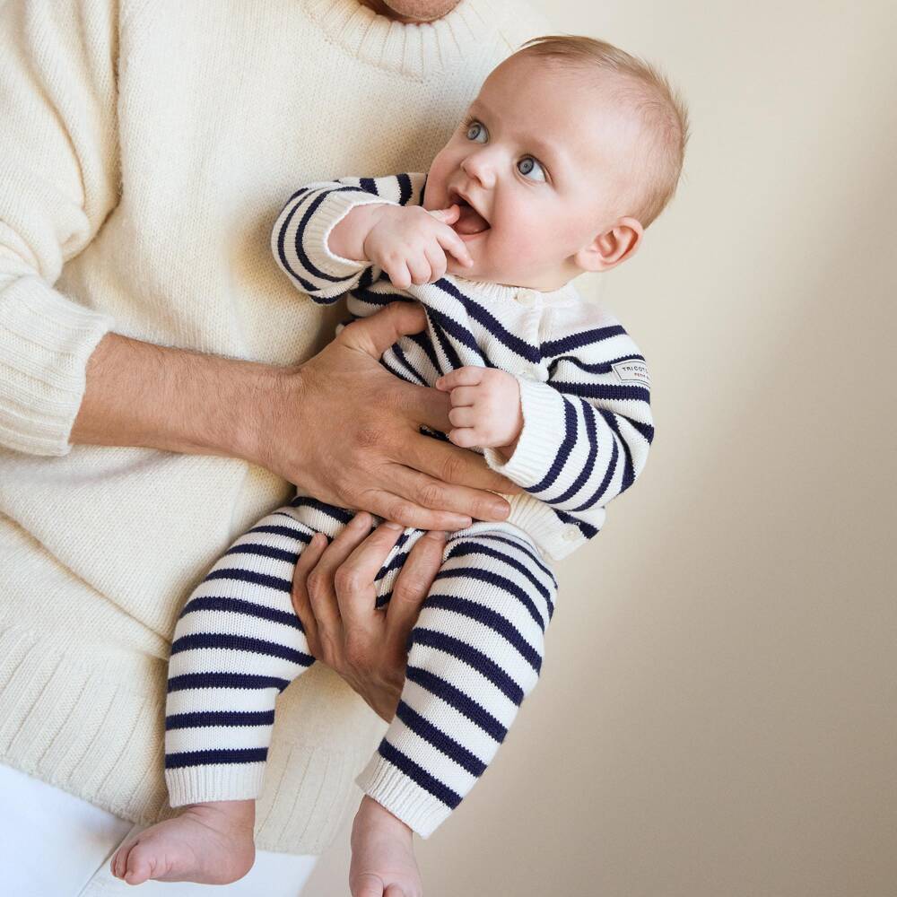 Petit Bateau-طقم بنطلون مقلم محبوك لون عاجي وكحلي للأطفال الرضع | Childrensalon