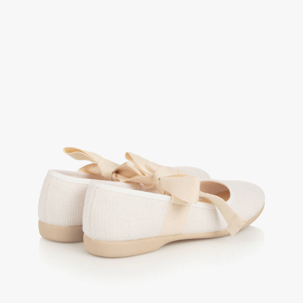 Pisamonas-Girls White Woven Textile Ballerina Pumps with Bows | Childrensalon
