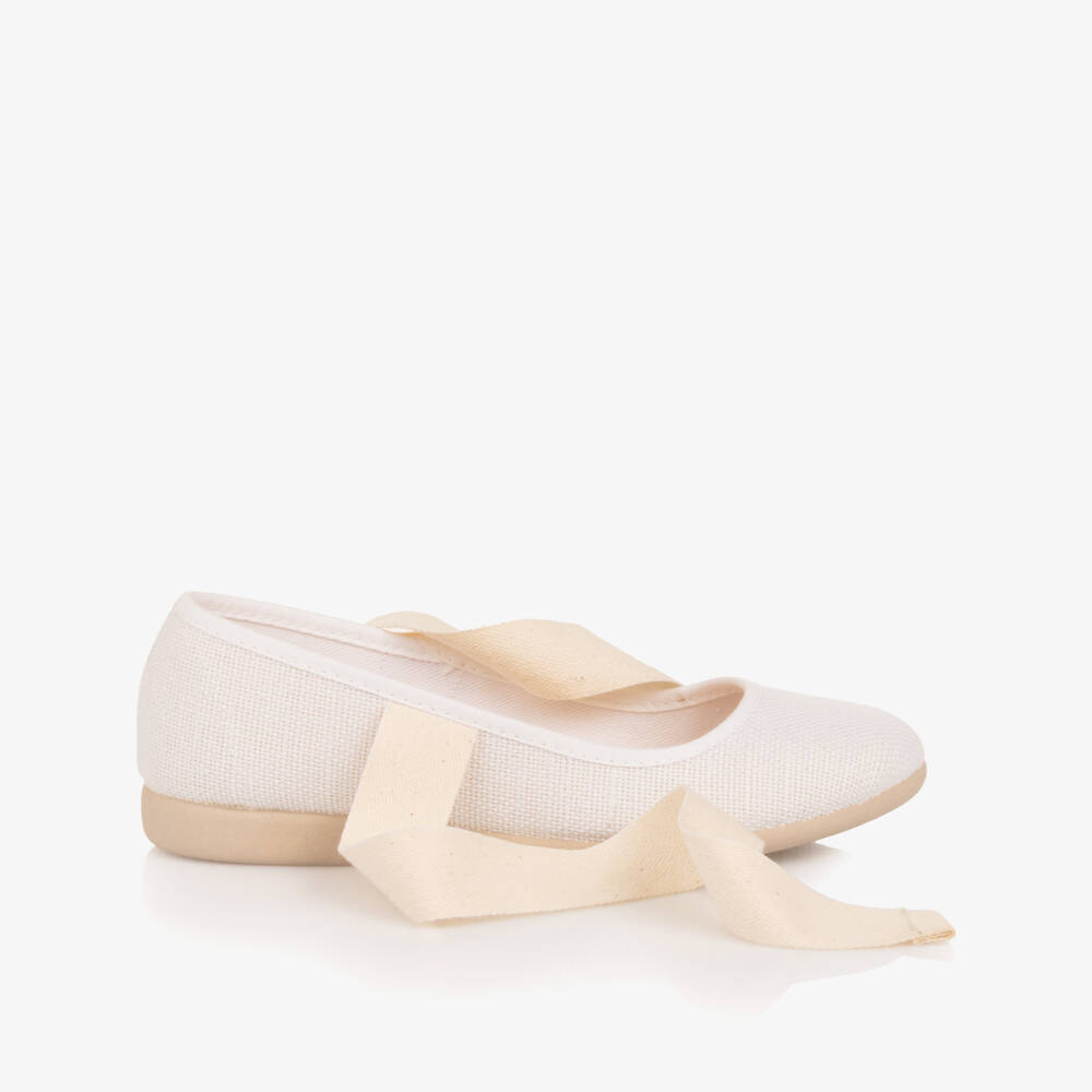 Pisamonas-Girls White Woven Textile Ballerina Pumps with Bows | Childrensalon