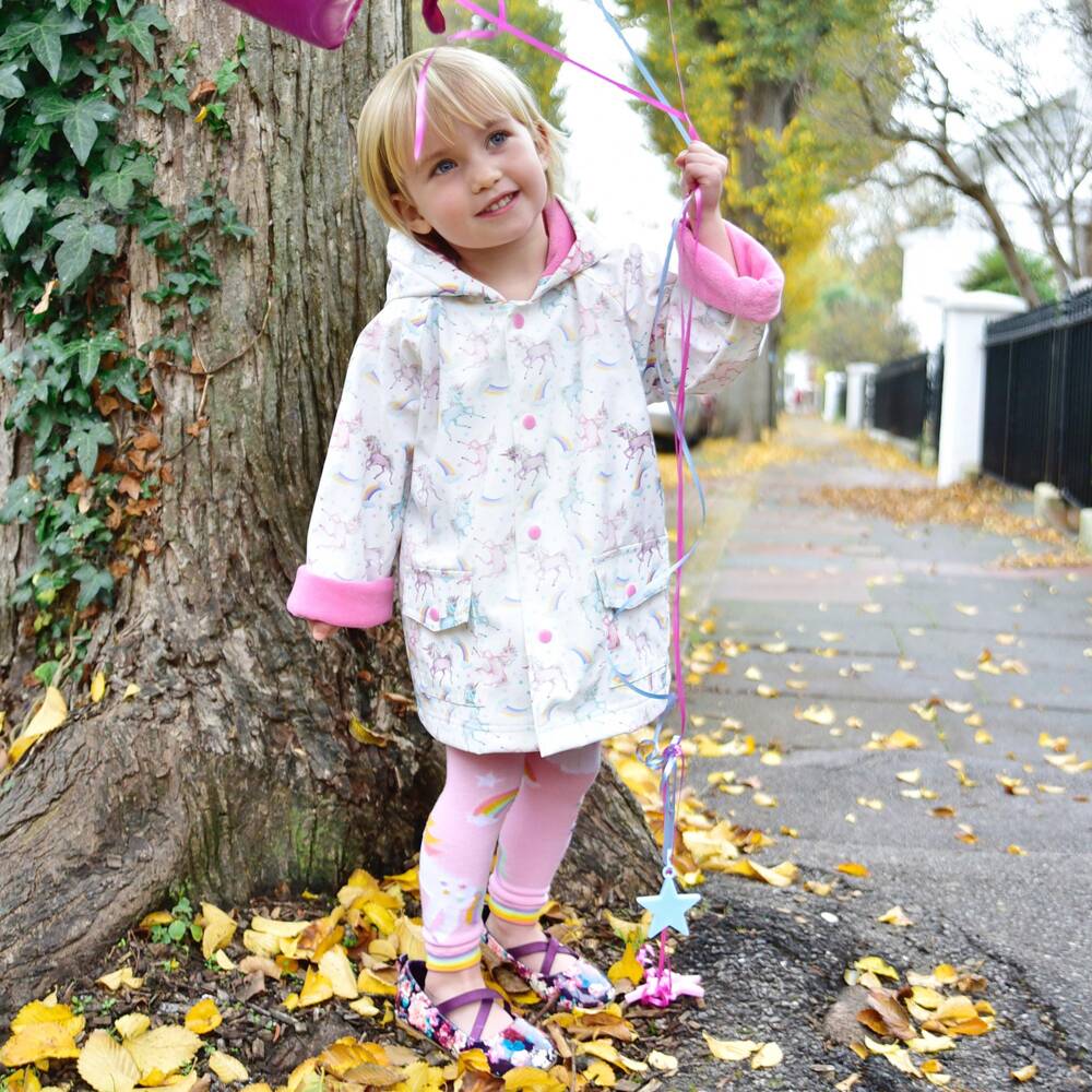 Powell Craft-Girls White Unicorn Print Raincoat | Childrensalon