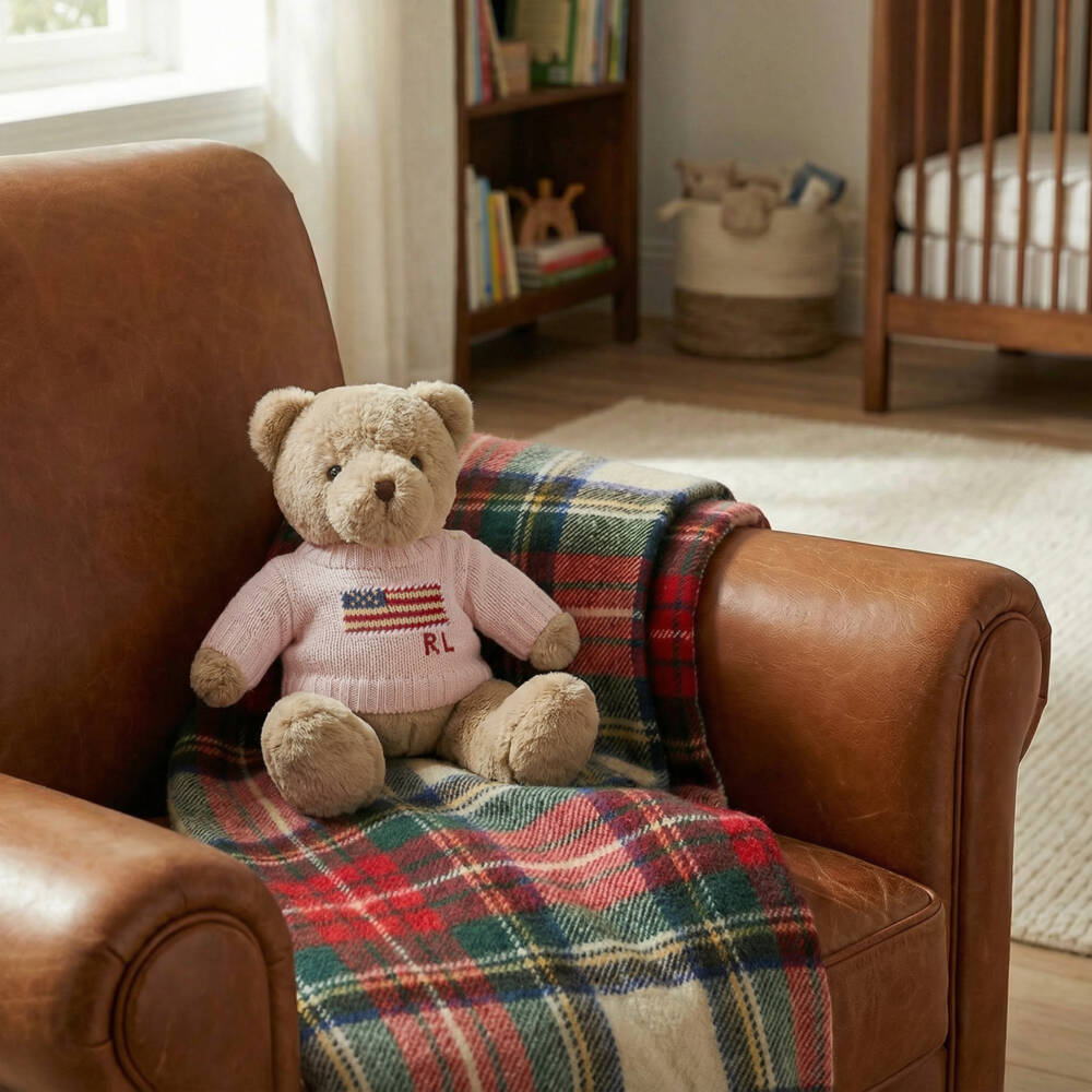 Ralph Lauren-Мягкая игрушка бежевая Мишка Поло в розовом свитере с флагом (20см) | Childrensalon