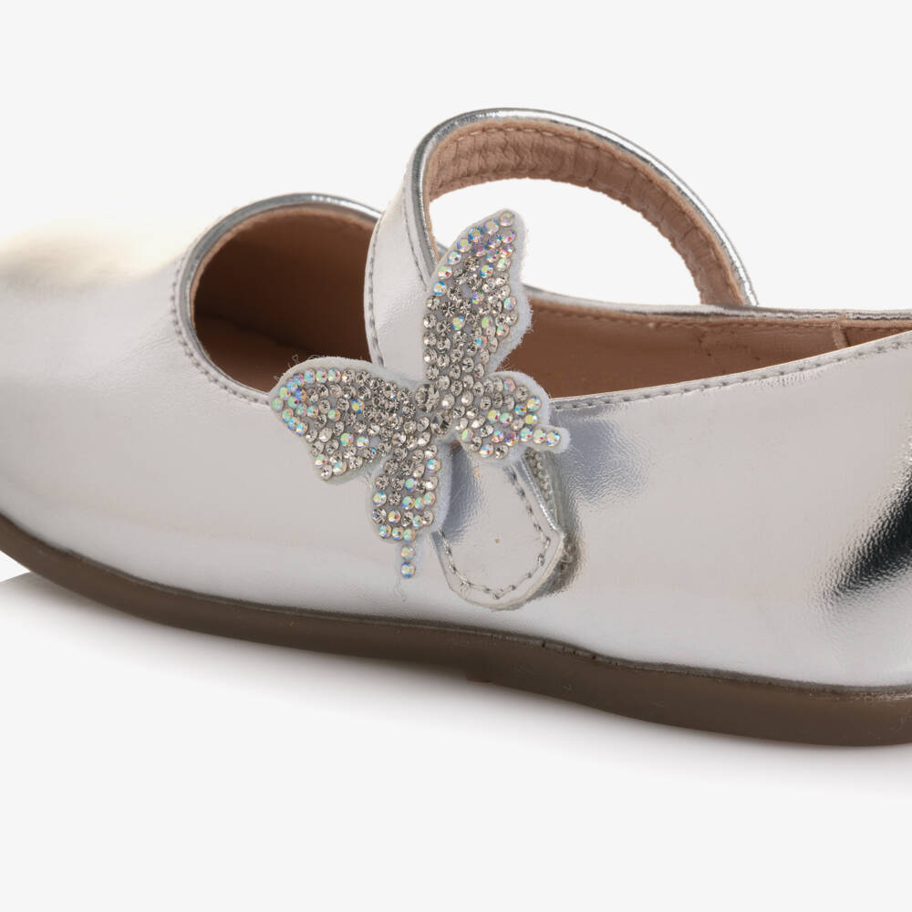 Roma e Toska-Girls Silver Faux Leather Bar Shoes with Diamanté Butterfly | Childrensalon
