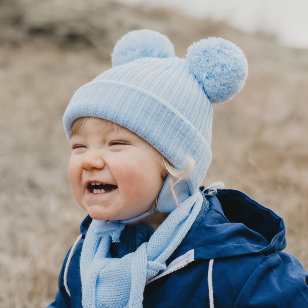 Sätila of Sweden-Blue Minnie Double Pom-Pom Hat | Childrensalon