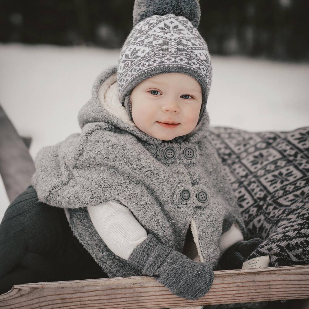 Sätila of Sweden-Dark Grey Twiddle Knitted Baby Mittens | Childrensalon