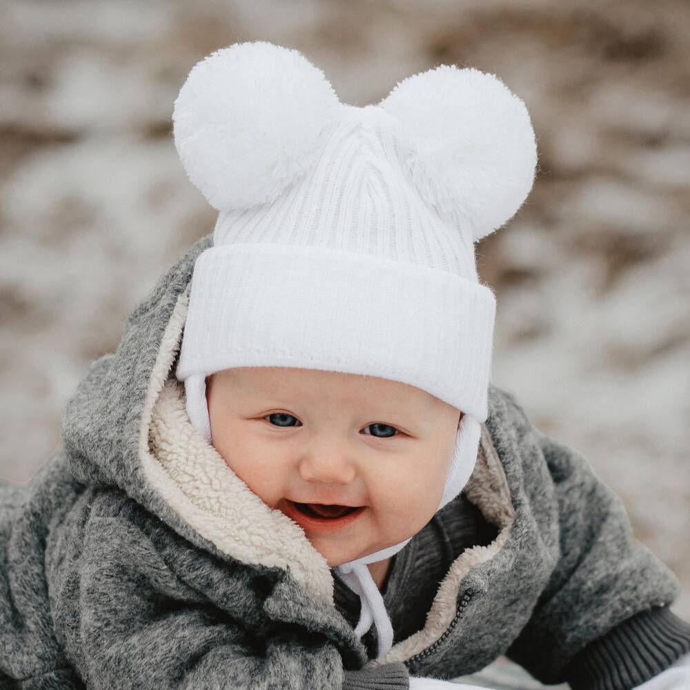 Sätila of Sweden-White Minnie Double Pom-Pom Hat | Childrensalon