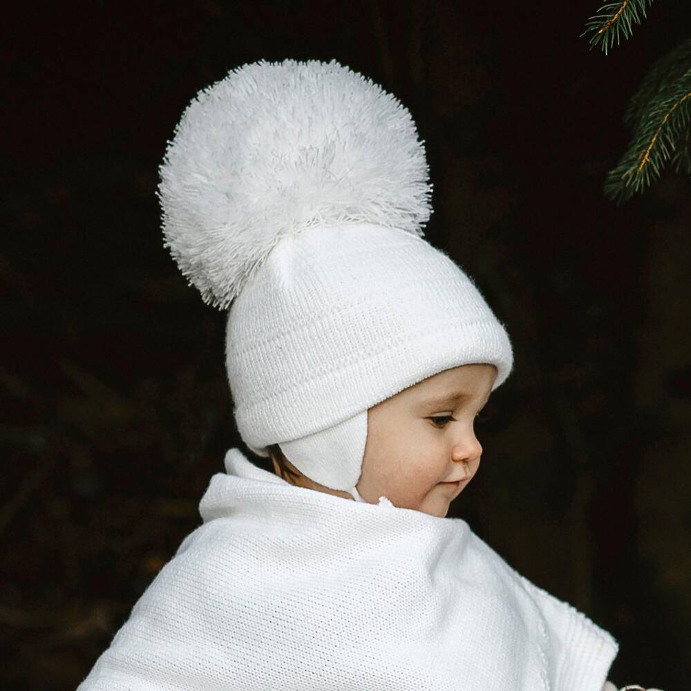 Sätila of Sweden-White Tuva Giant Pom-Pom Hat | Childrensalon