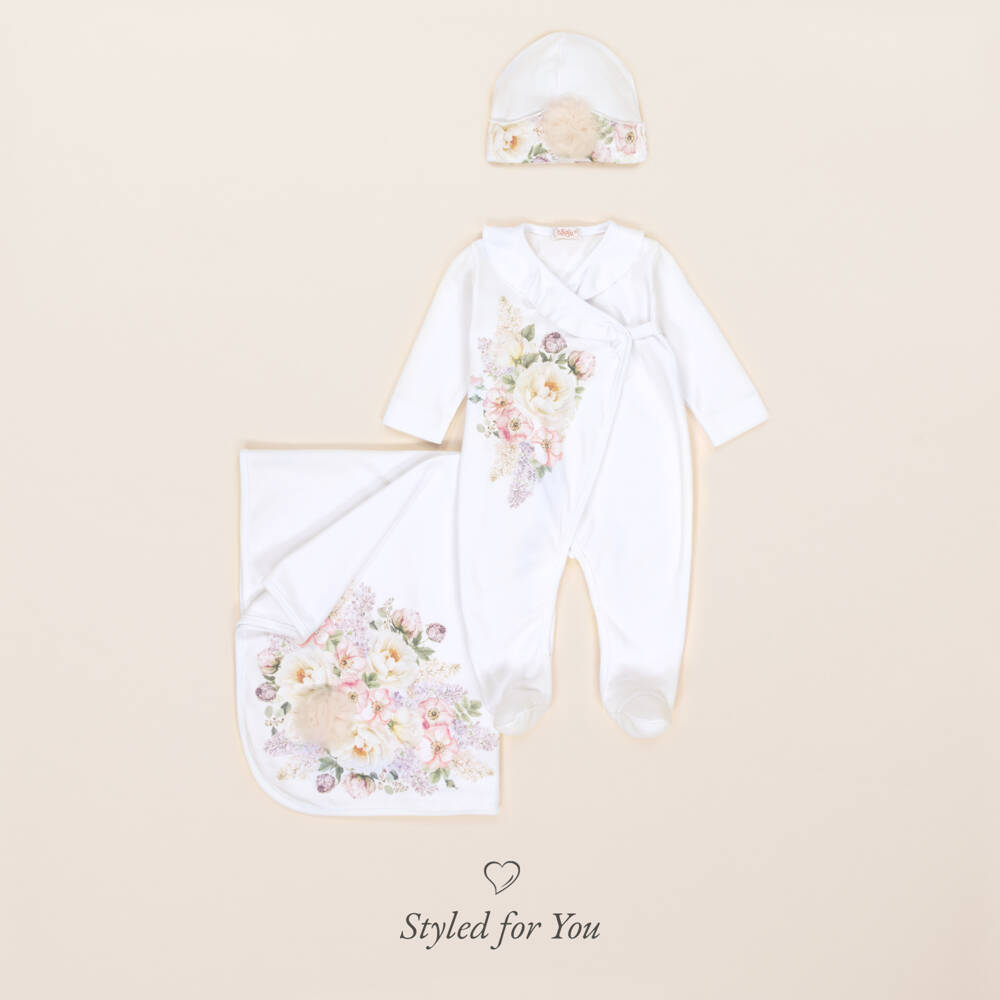 Sofija-Baby Girls White Cotton Blanket Set | Childrensalon