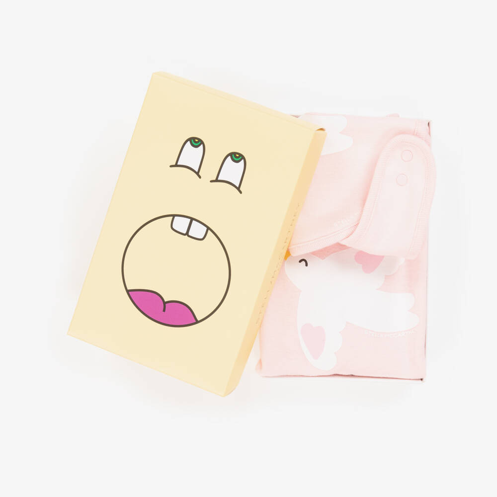Stella McCartney Kids-Комплект с комбинезоном и слюнявчиком розовый из хлопка с птицей для малышек | Childrensalon