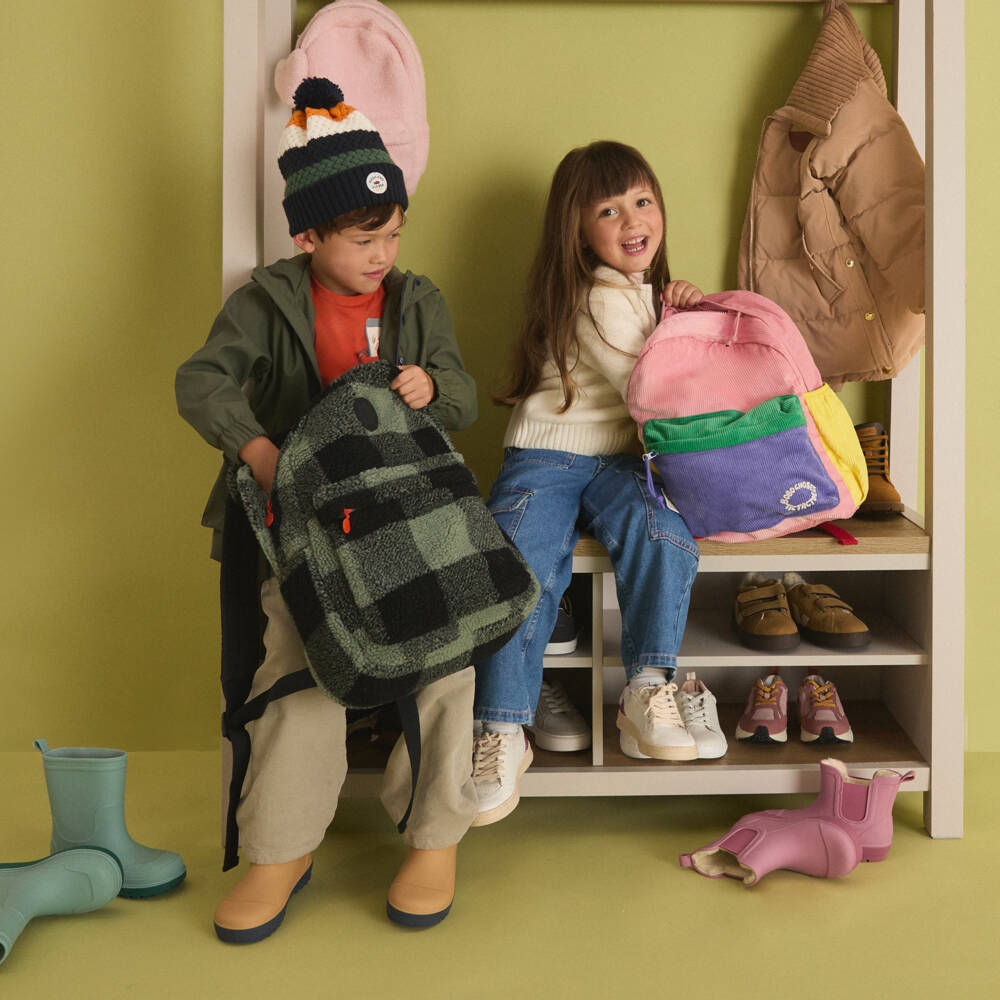 Stella McCartney Kids-Рюкзак в клетку черно-зеленый из шерпы для мальчиков (43см) | Childrensalon