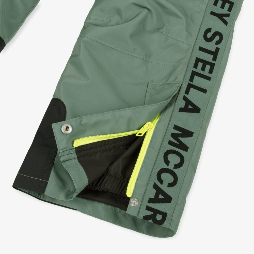 Stella McCartney Kids-بنطلون تزلج تقني لون أخضر كاكي للأولاد | Childrensalon