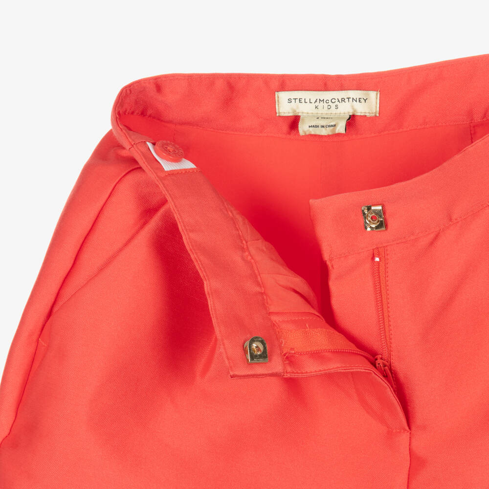Stella McCartney Kids-Girls Coral Red Satin Shorts | Childrensalon