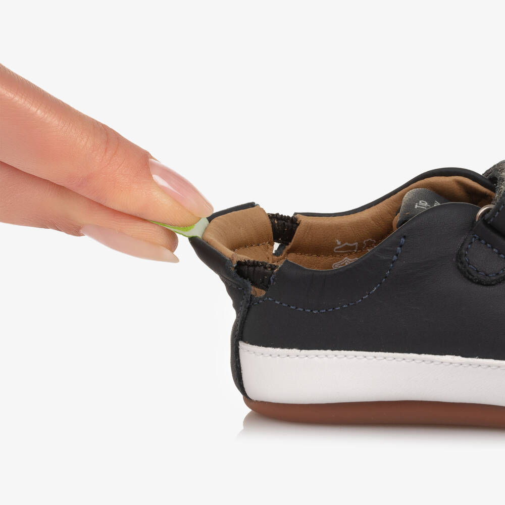 Tip Toey Joey-Navy Blue Leather Velcro Trainers | Childrensalon