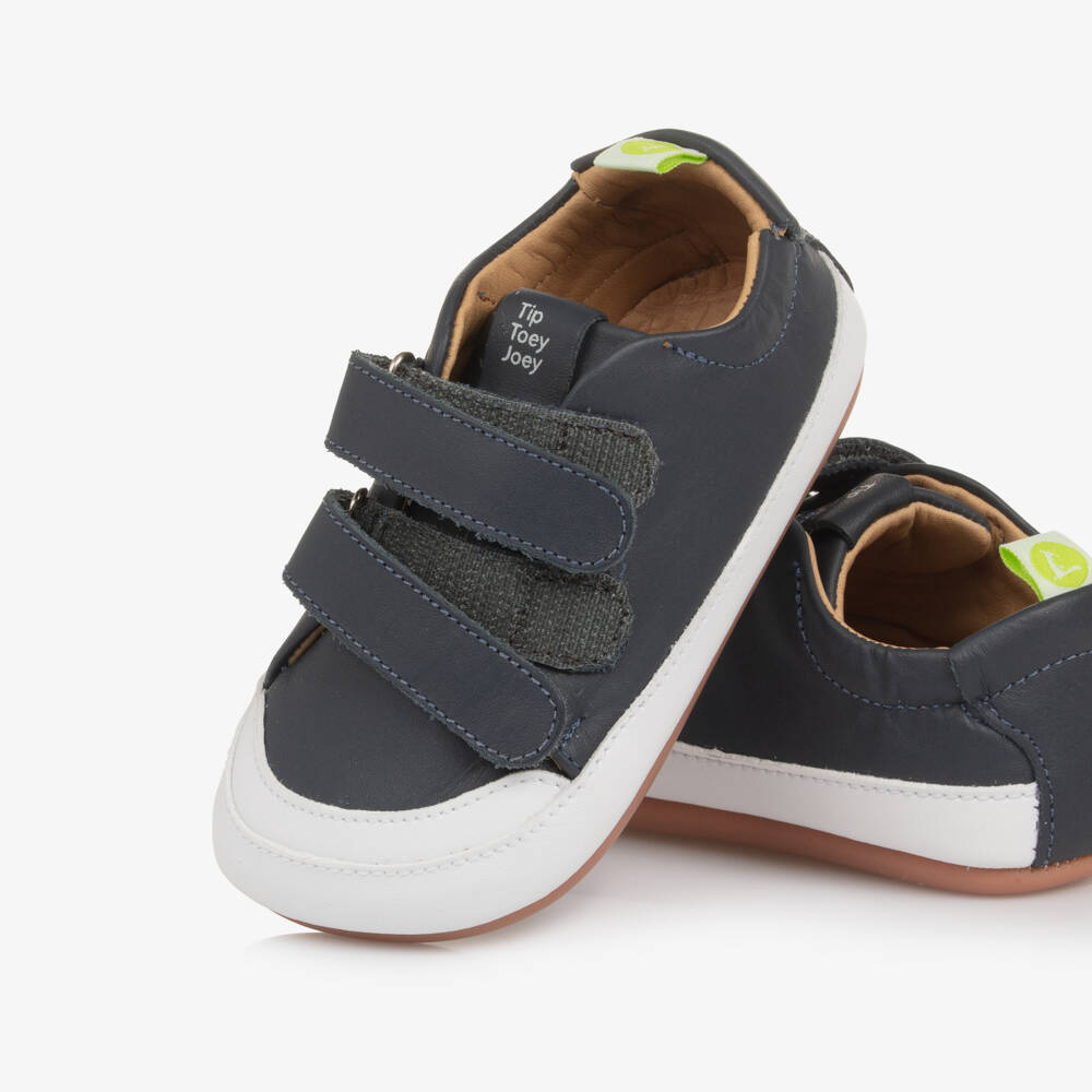 Tip Toey Joey-Navy Blue Leather Velcro Trainers | Childrensalon