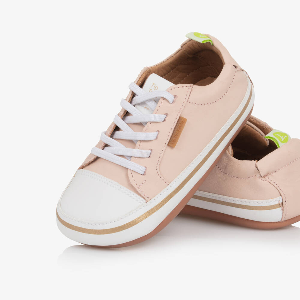 Tip Toey Joey-حذاء رياضي بأربطة مطاطية جلد لون أبيض وزهري للبنات | Childrensalon