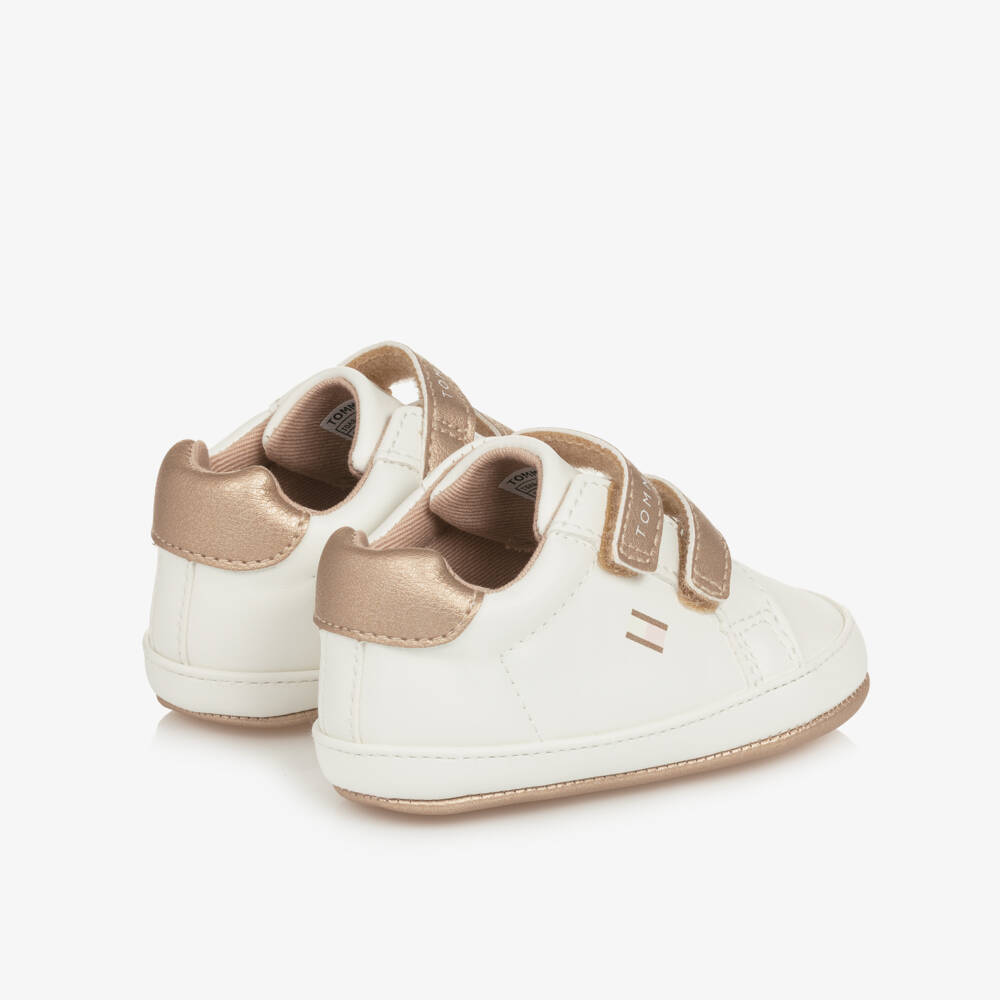 Tommy Hilfiger-Baby Girls Ivory & Gold Faux Leather Trainers | Childrensalon