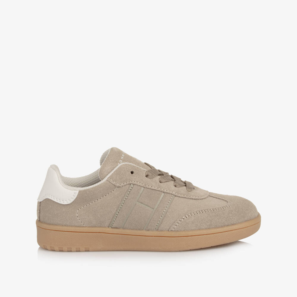 Tommy Hilfiger-Кроссовки бежевые замшевые на шнуровке для детей | Childrensalon