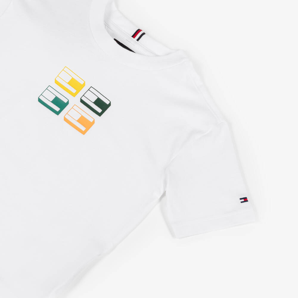 Tommy Hilfiger-Boys White Cotton 3D Flag Graphic T-Shirt | Childrensalon