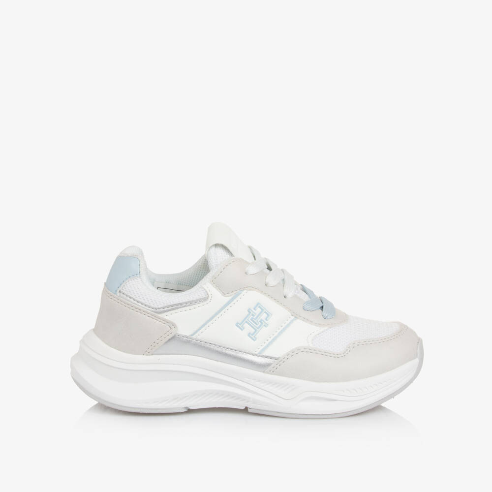 Tommy Hilfiger-حذاء رياضي مزين بالدانتيل لون أبيض ورمادي للبنات | Childrensalon