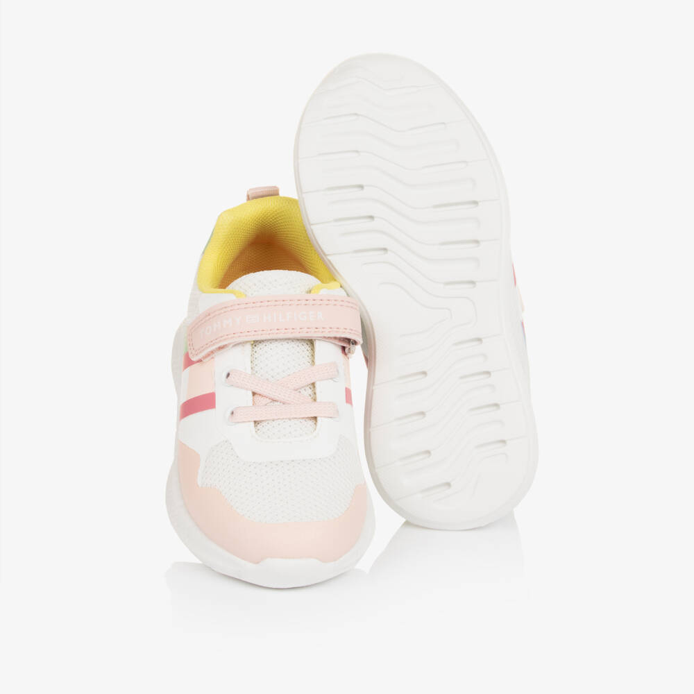 Tommy Hilfiger-حذاء رياضي شبكي لون أبيض وزهري للبنات | Childrensalon